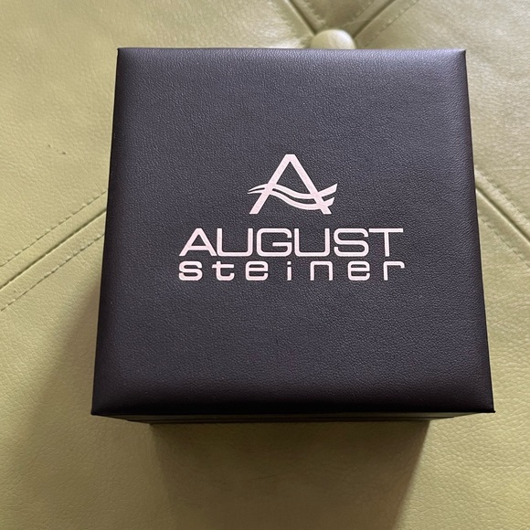 Ladies quartz mesh bracelet Watch - Picture 5 of 6